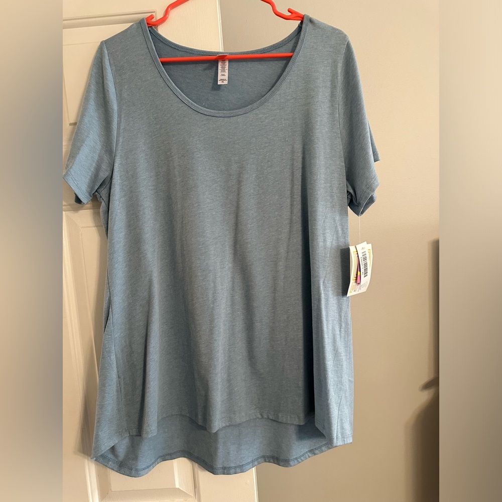 LuLaRoe Classic T